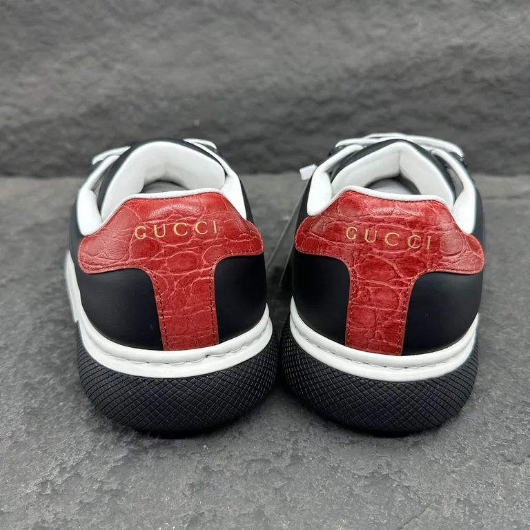 Gucci Shoe 